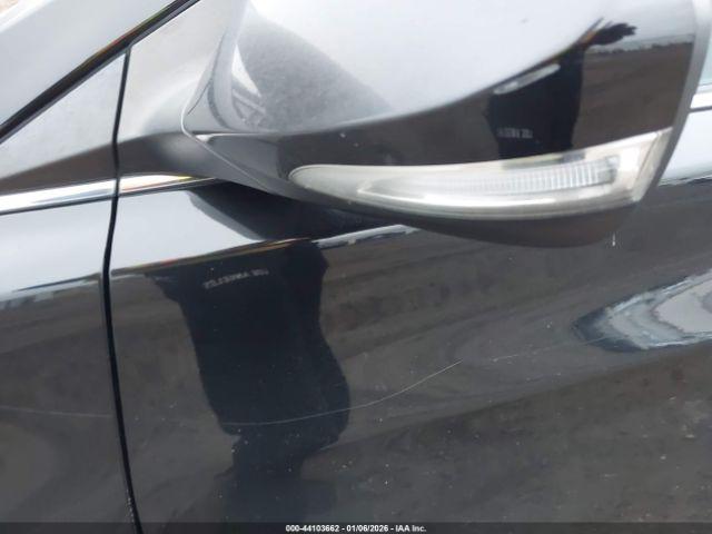 Hyundai ELANTRA Value Edition Image 5