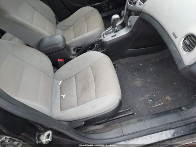 Chevrolet Cruze Eco Image 2