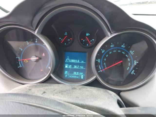 Chevrolet Cruze Eco Image 8