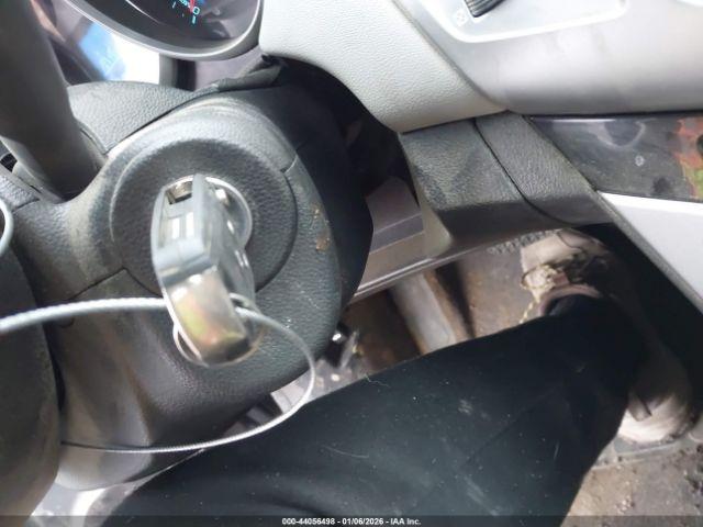 Chevrolet Cruze Eco Image 5