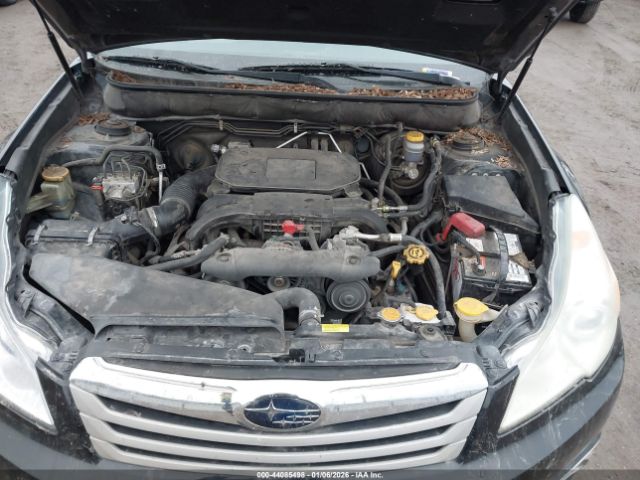 Subaru Outback 2.5i Premium Image 9