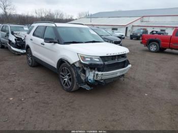  Salvage Ford Explorer
