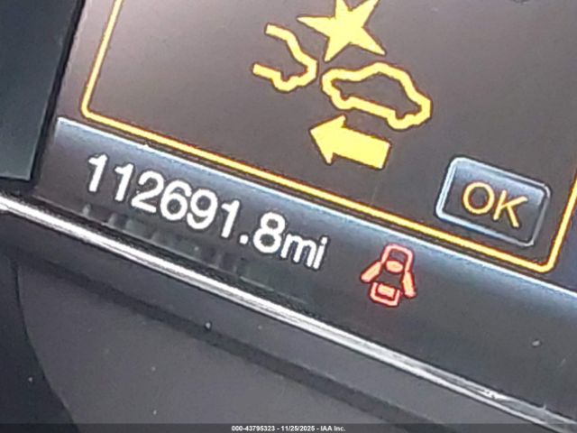 Ford Explorer Sport Image 20