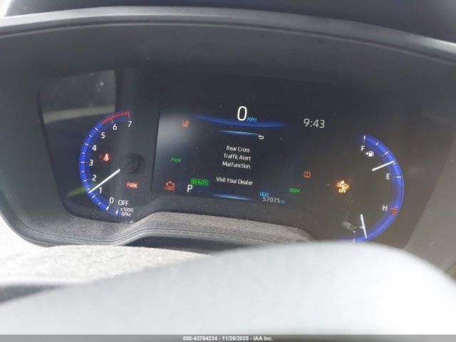 Toyota Corolla Hybrid Le Image 10