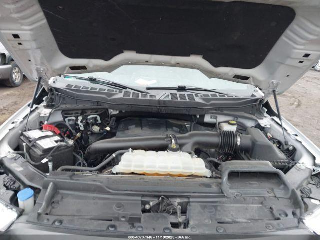 Ford F-150 Xlt Image 12