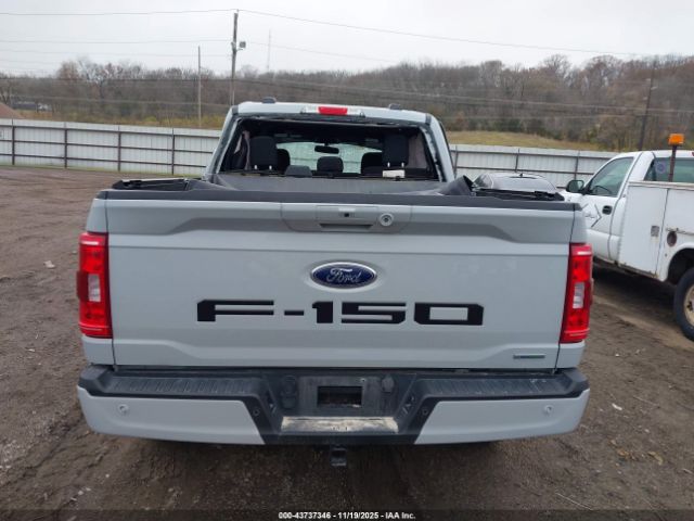 Ford F-150 Xlt Image 13