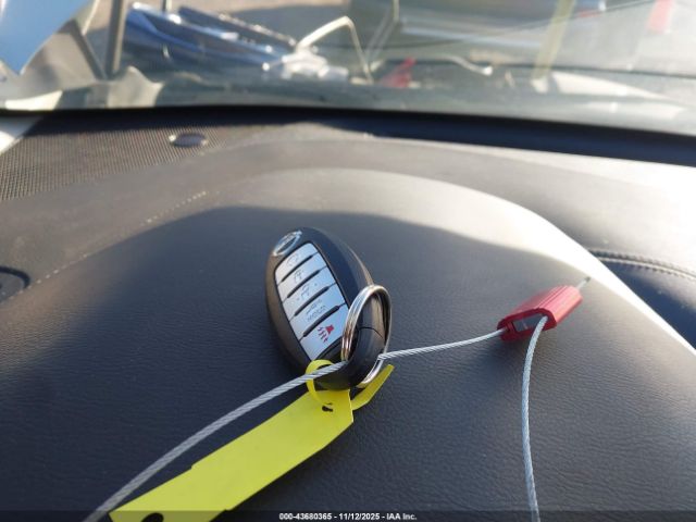 Nissan Maxima 3.5 Platinum Image 12