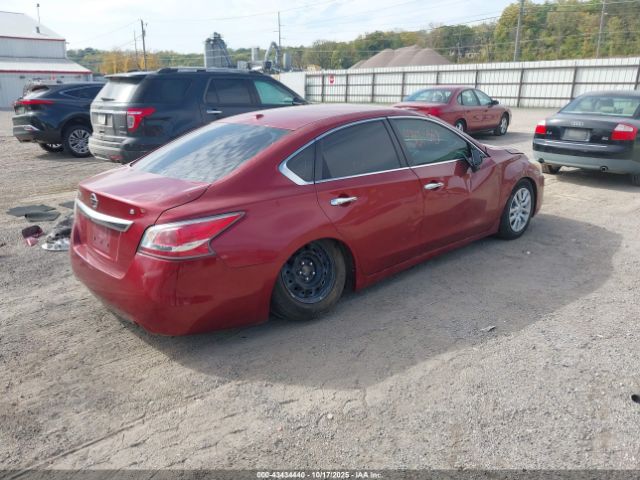 Nissan Altima Image 3