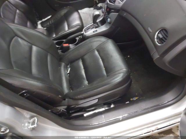 Chevrolet Cruze Ltz Image 6