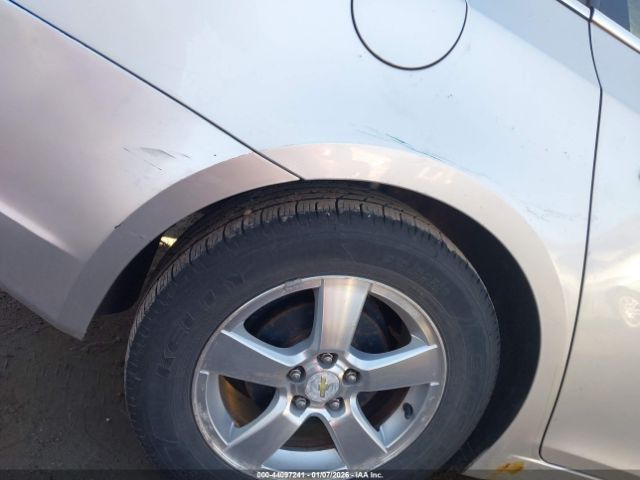 Chevrolet Cruze 1lt Auto Image 11