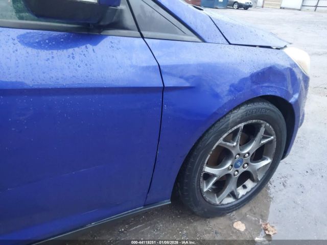 Ford Focus Se Image 11